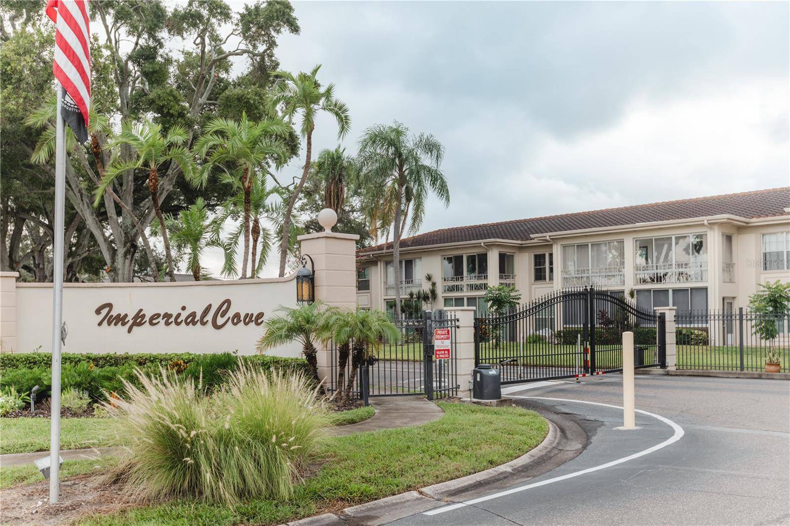19029 US HIGHWAY 19 N #2-4, Clearwater, FL 33764