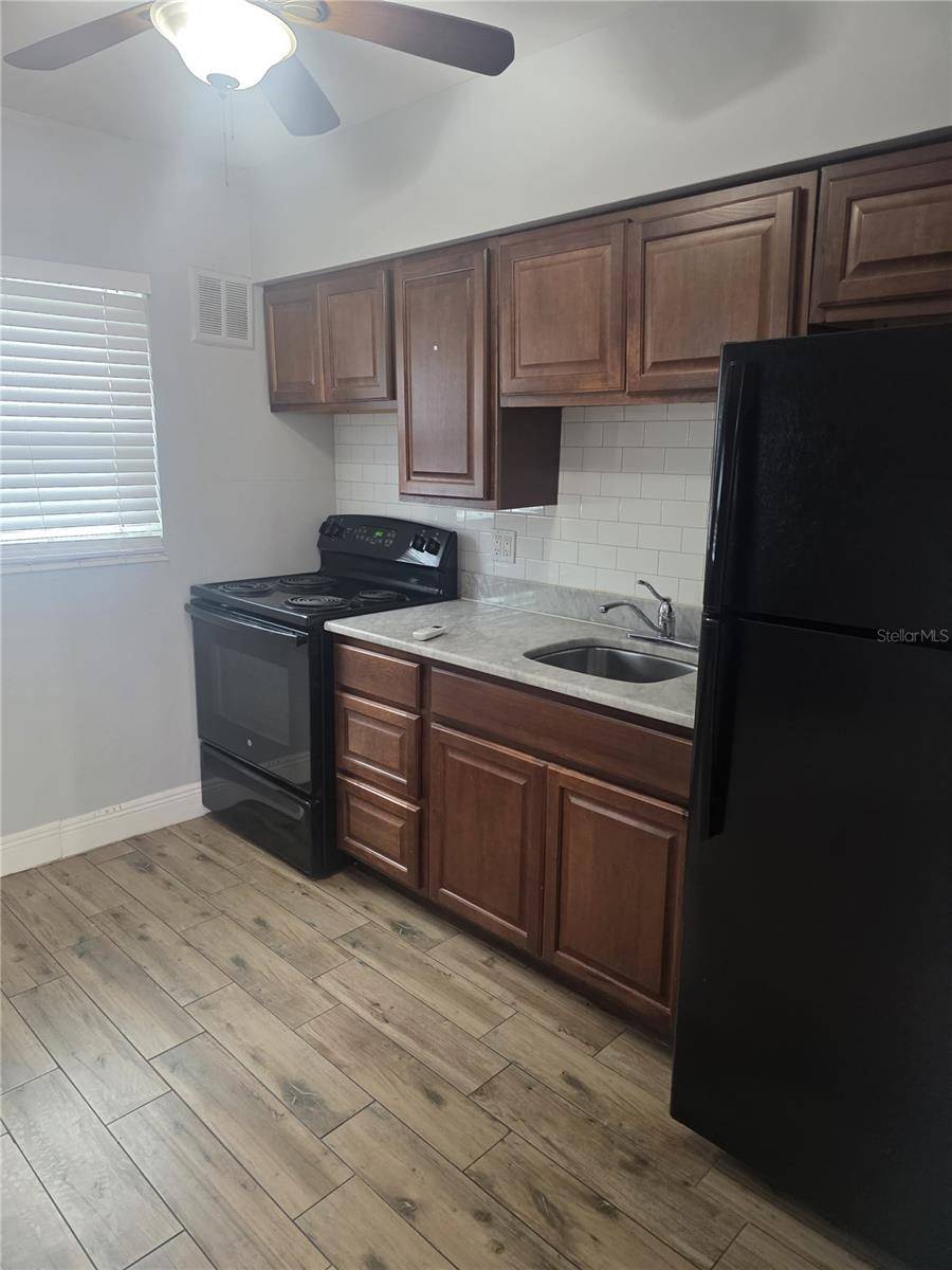 2807 41ST AVE N #4, St Petersburg, FL 33714