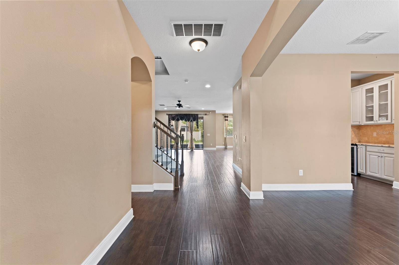 19184 LONG LAKE RANCH BLVD, Lutz, FL 33558