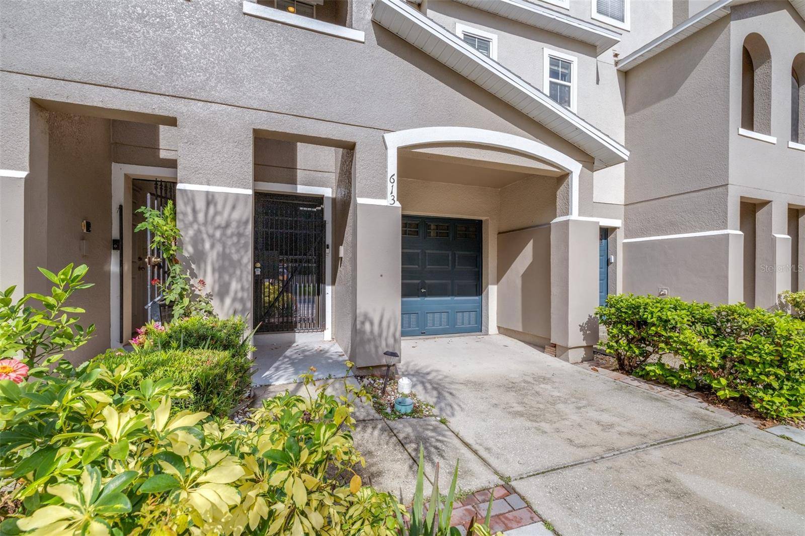 613 WHEATON TRENT PL, Tampa, FL 33619