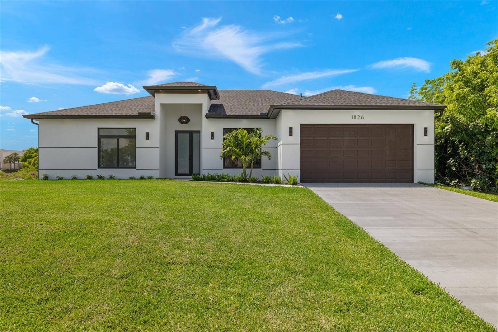 1826 NE 11TH LN, Cape Coral, FL 33909
