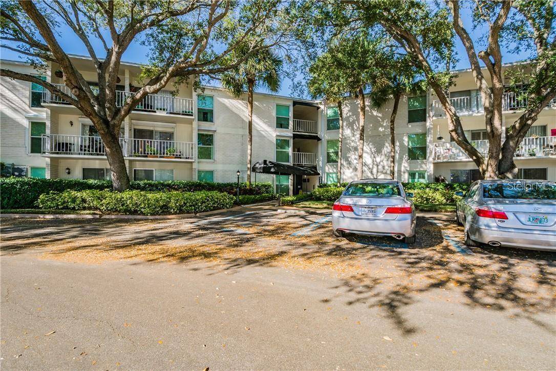 3325 BAYSHORE BLVD #D16, Tampa, FL 33629