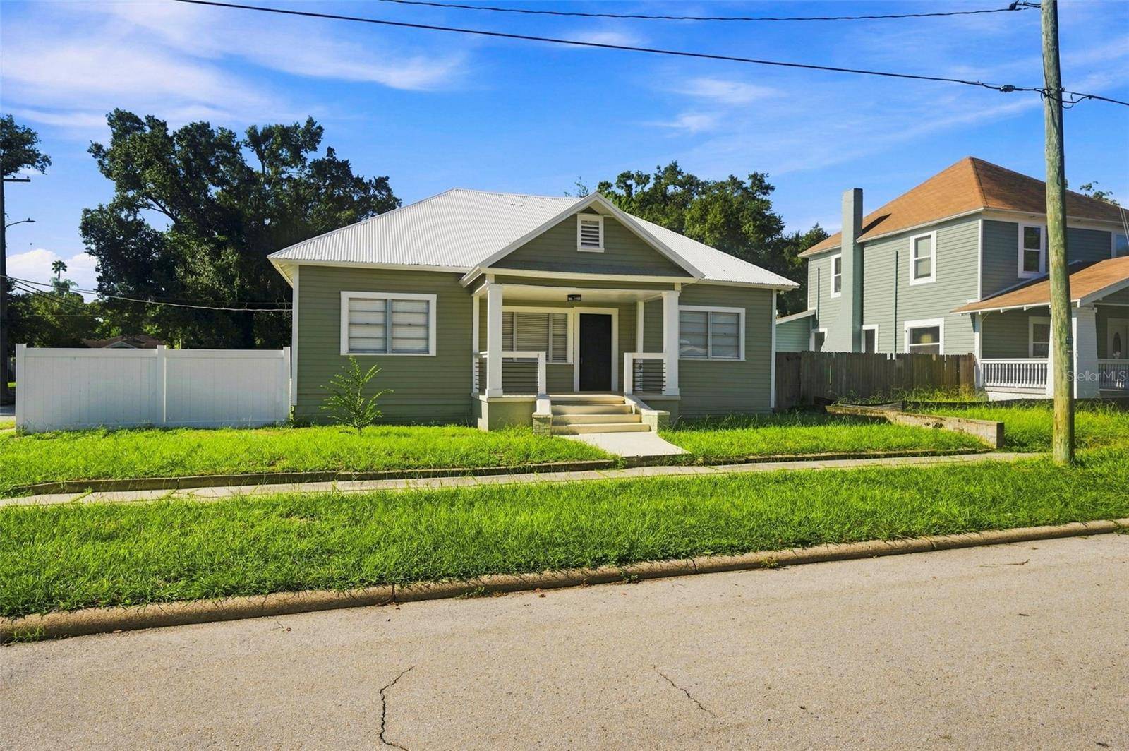 917 E 25TH AVE, Tampa, FL 33605