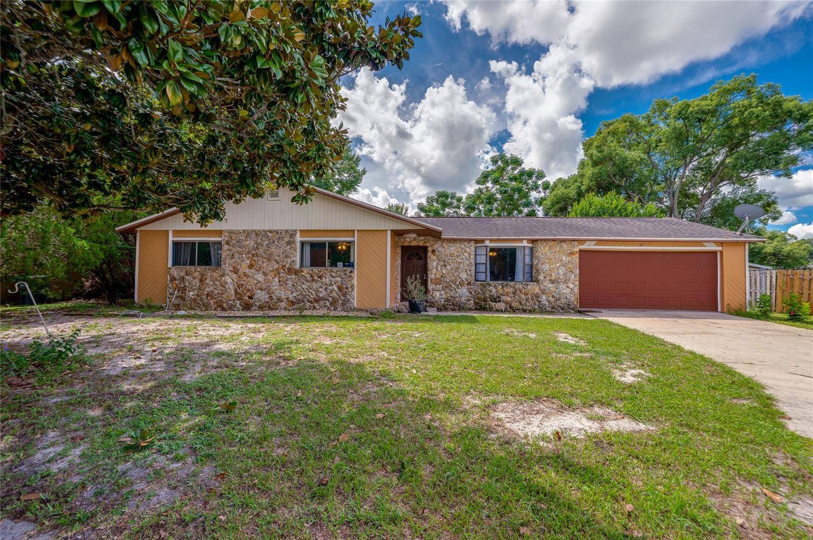 146 WESTWOOD DR, Daytona Beach, FL 32119