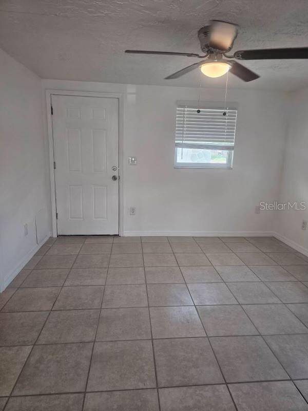 9800 HIDDEN LN #1, Port Richey, FL 34668