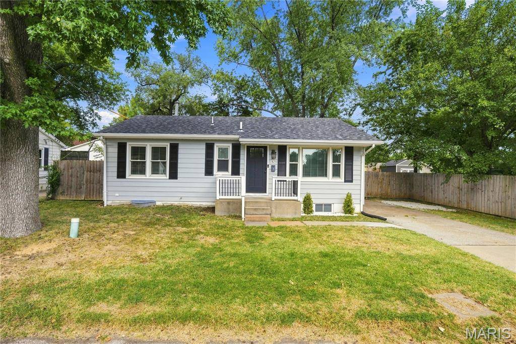 1620 Dale AVE, St Charles, MO 63301