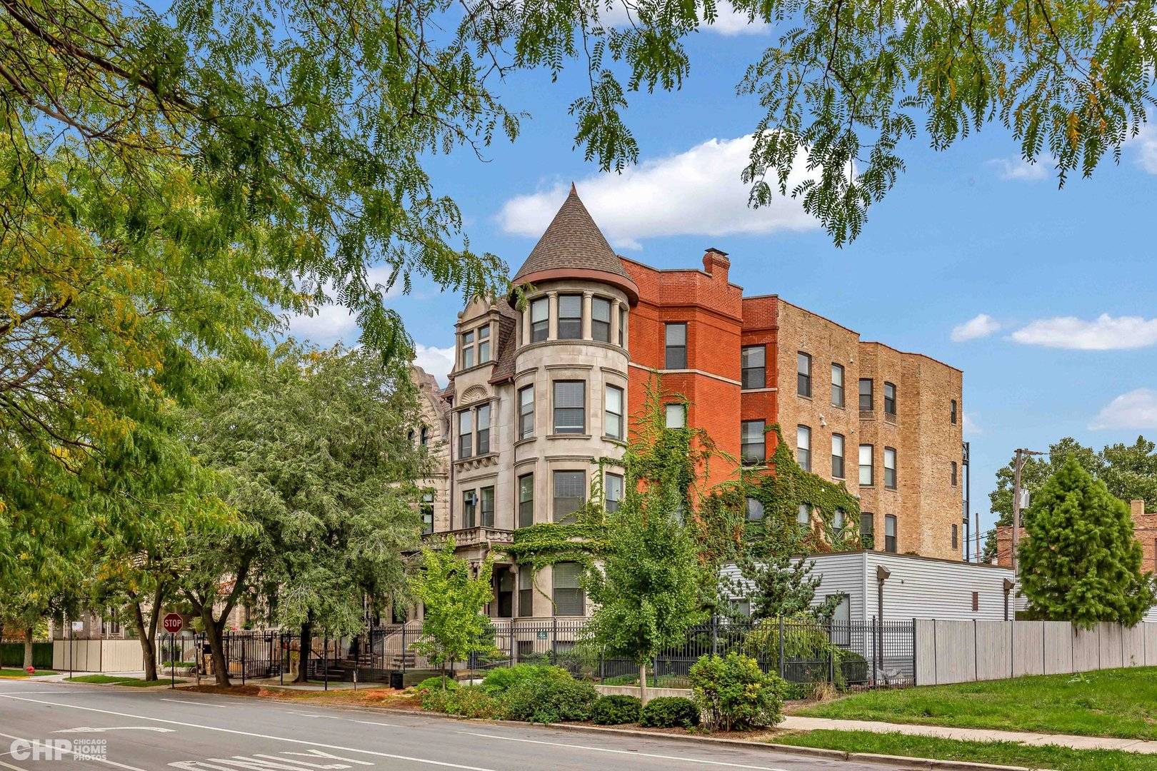 3967 S Drexel BLVD, Chicago, IL 60653