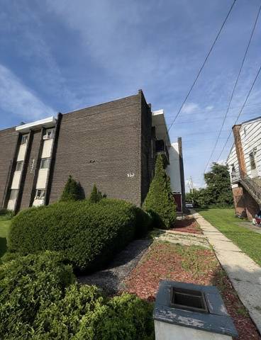 355 Bluff AVE #3D, La Grange, IL 60525
