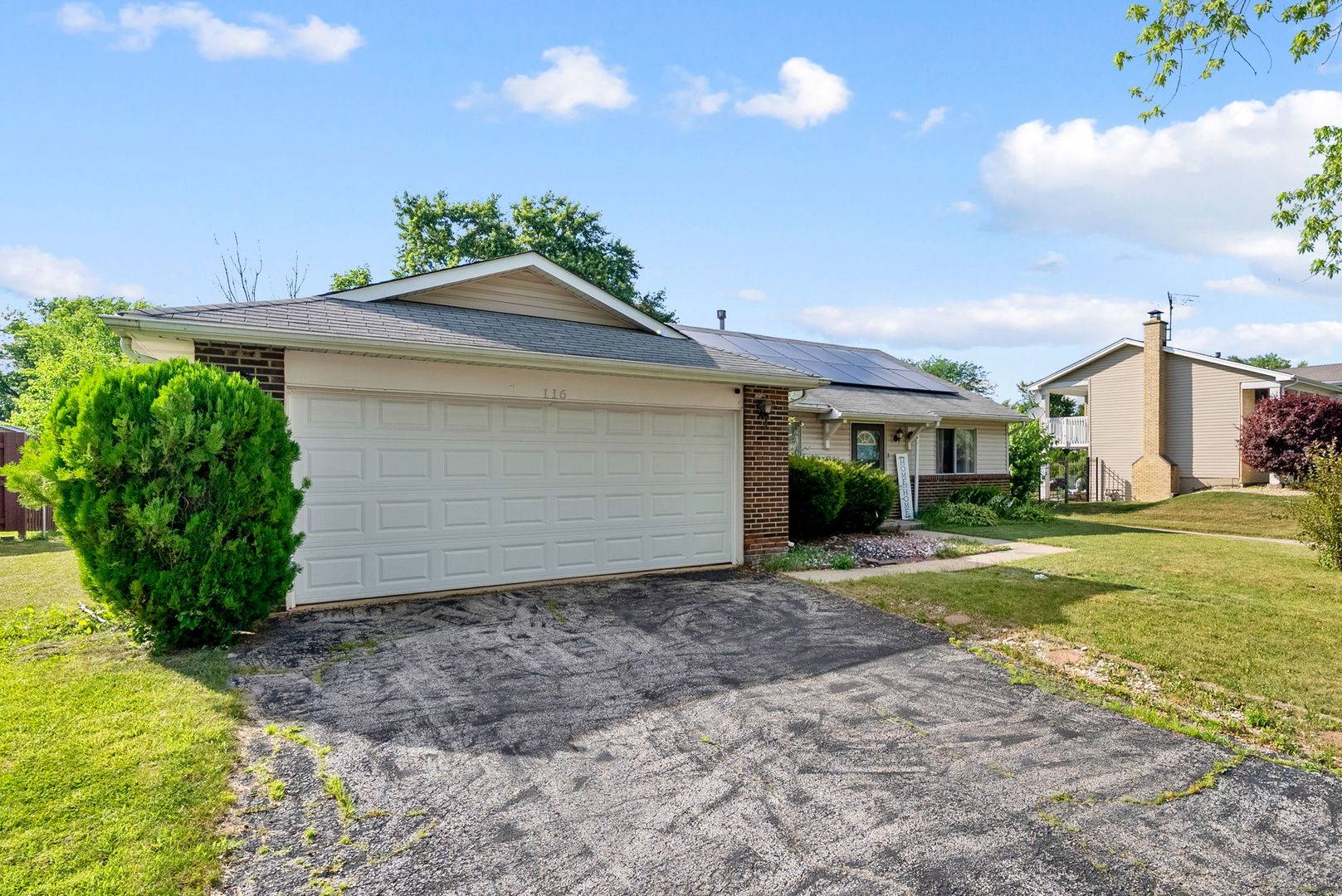 116 Cloverleaf RD, Matteson, IL 60443