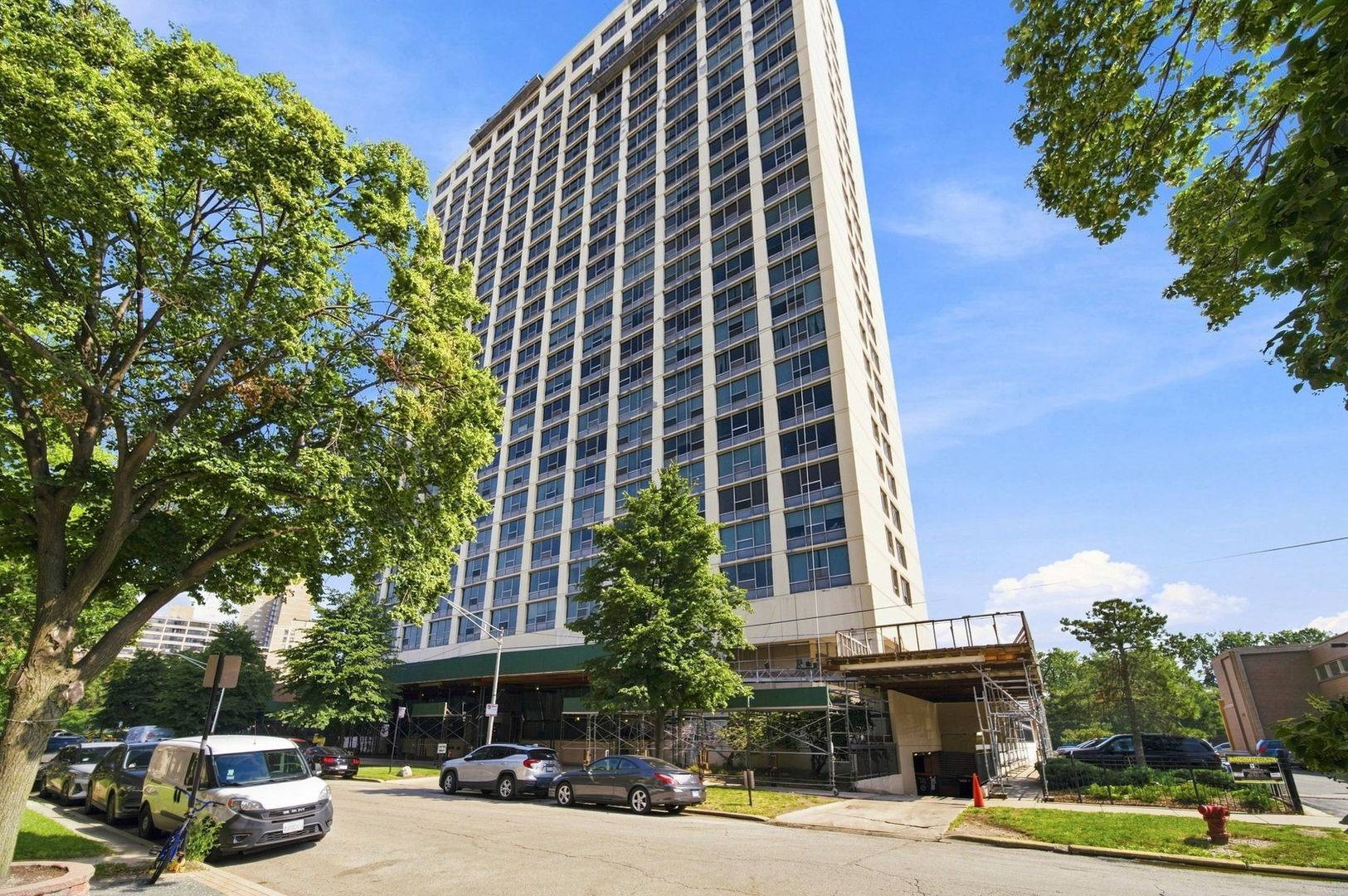 5201 S Cornell AVE #4C, Chicago, IL 60615