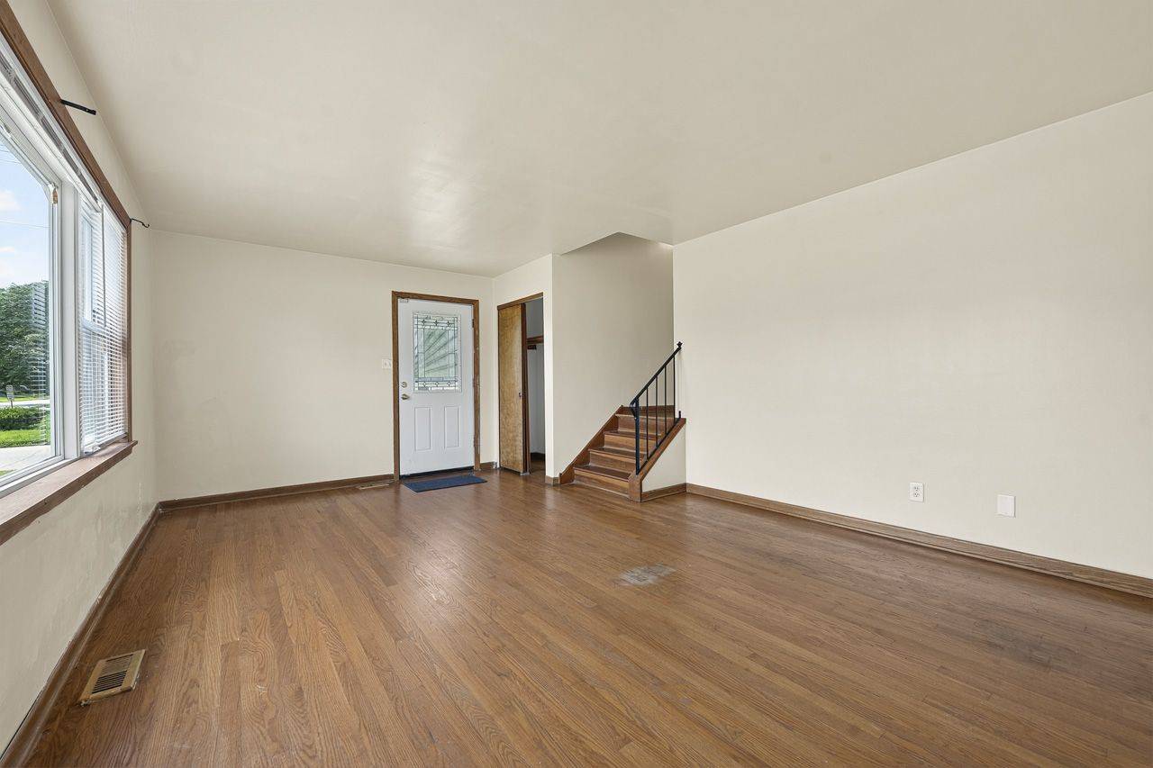 524 HIRSCH AVE, Calumet City, IL 60409