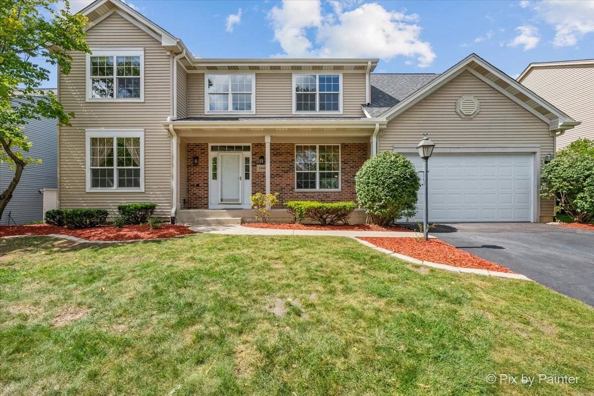 2240 Barrett DR, Algonquin, IL 60102