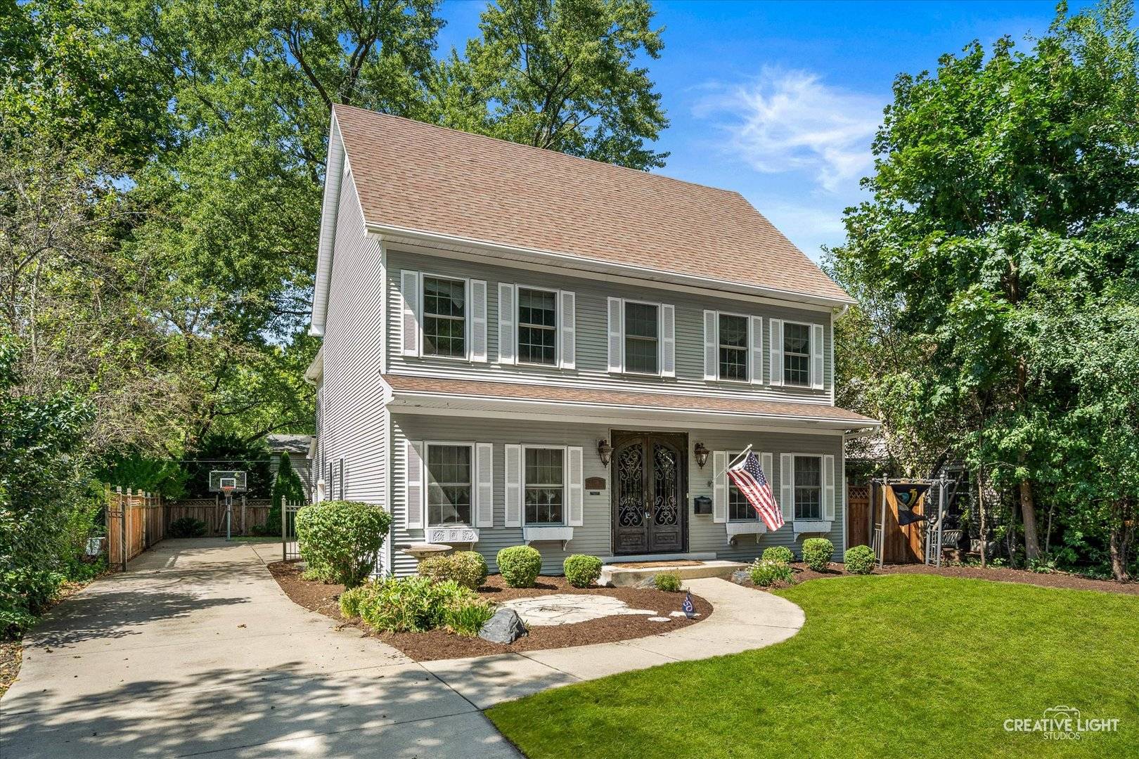 808 Mckinley AVE, Geneva, IL 60134