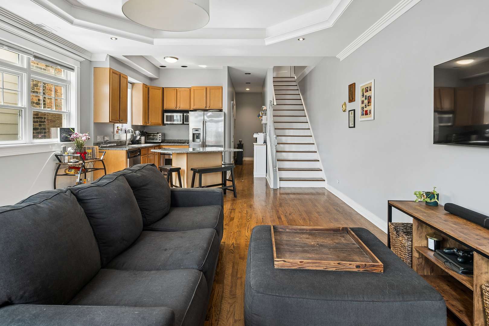 3755 N Wilton AVE #3SE, Chicago, IL 60613