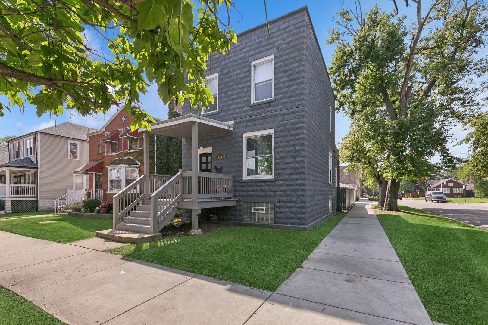 701 E 89th PL, Chicago, IL 60619