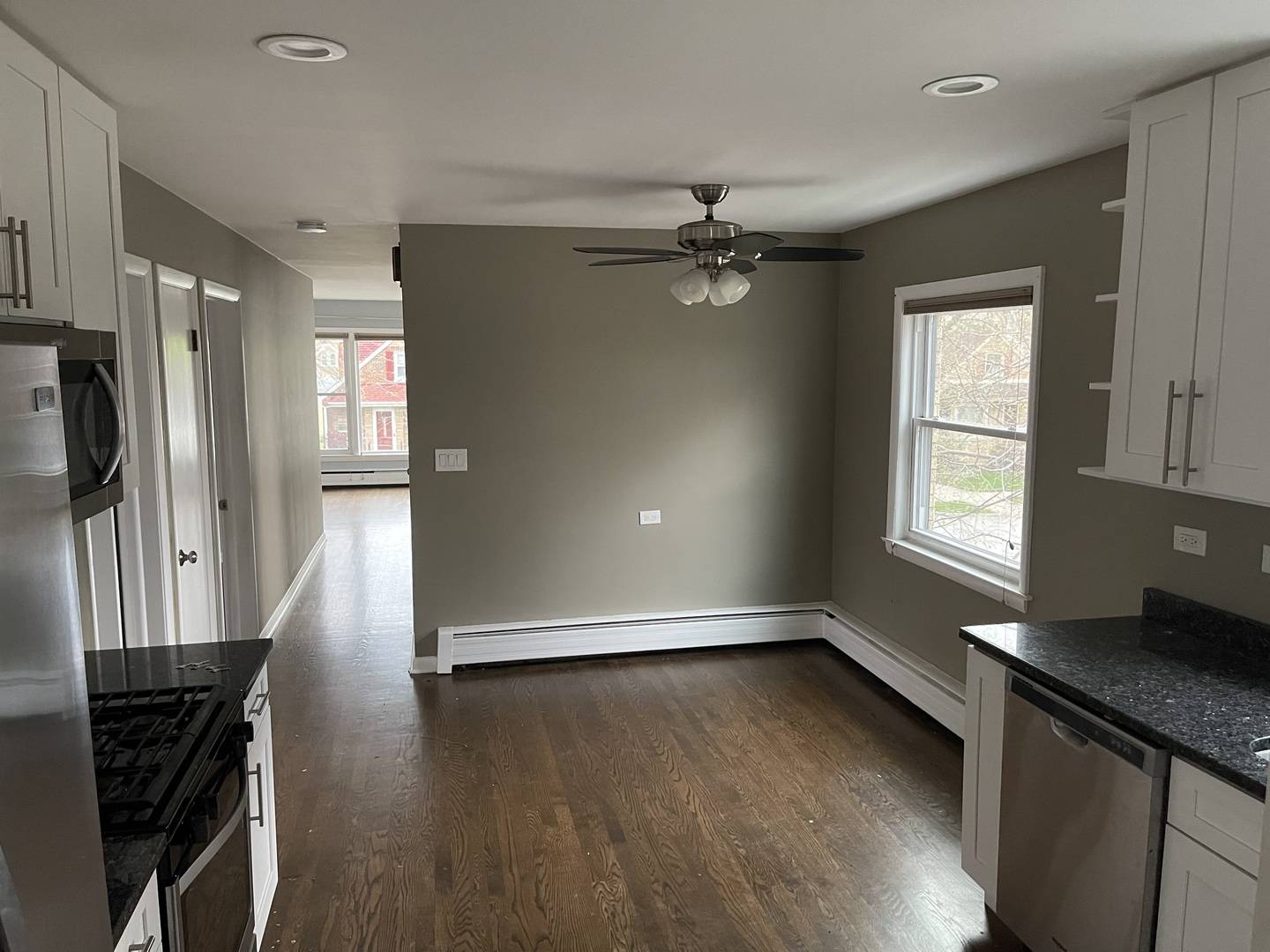 5259 N Leamington AVE #2, Chicago, IL 60630