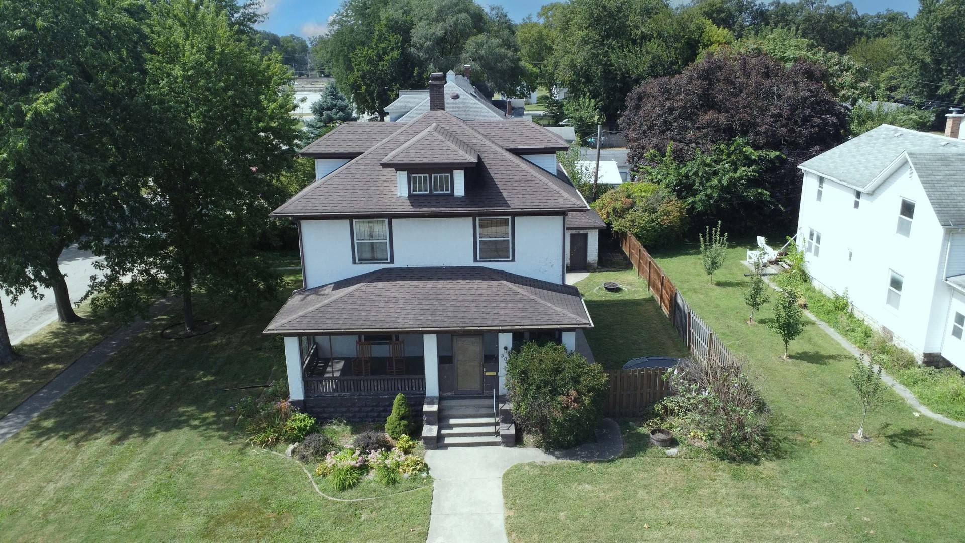 301 N 3rd ST, Watseka, IL 60970