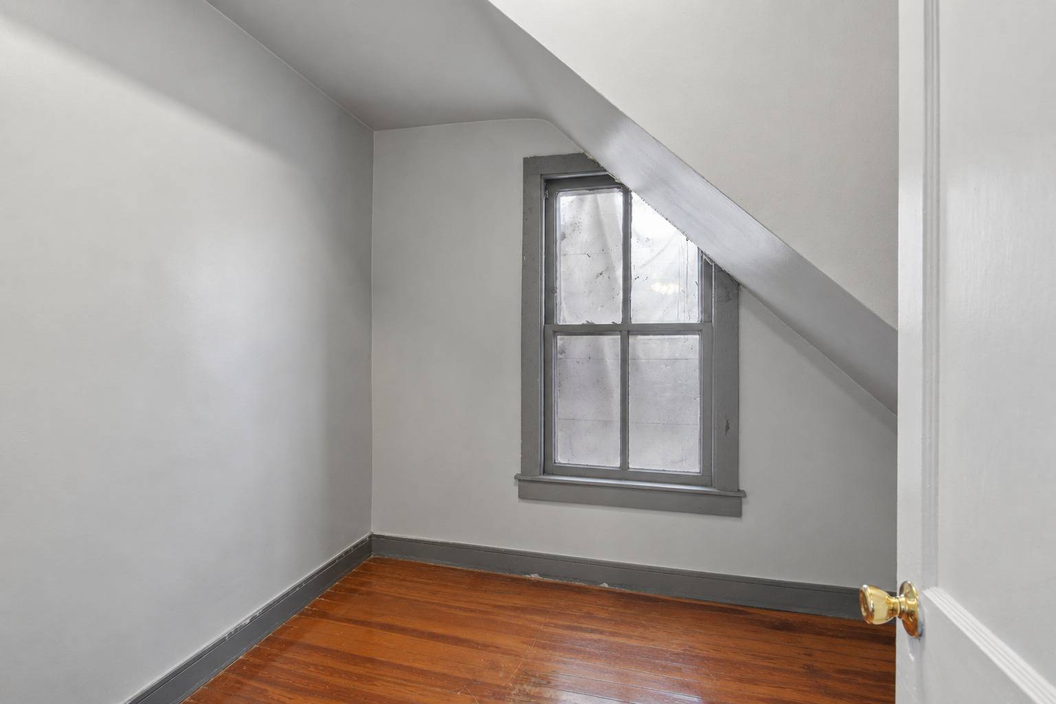 8332 S Kerfoot AVE, Chicago, IL 60620