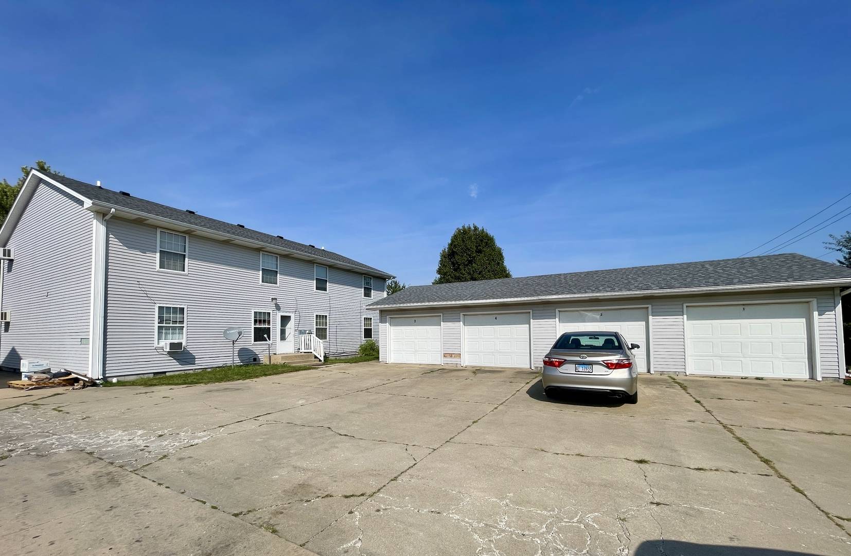 350 Heritage DR, Bourbonnais, IL 60914