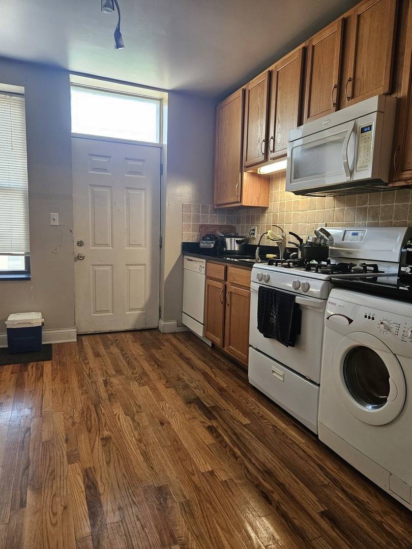 7213 S YATES BLVD #3A, Chicago, IL 60649