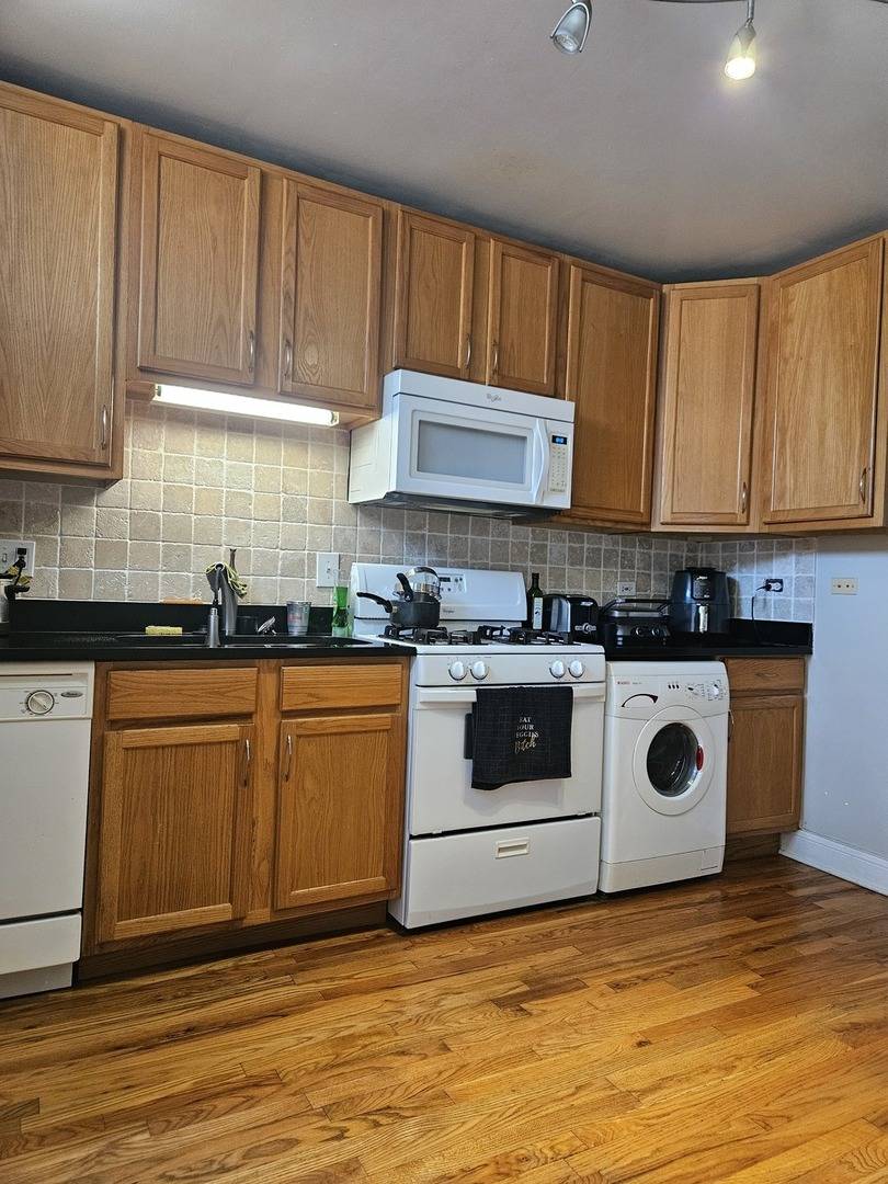7213 S YATES BLVD #3A, Chicago, IL 60649