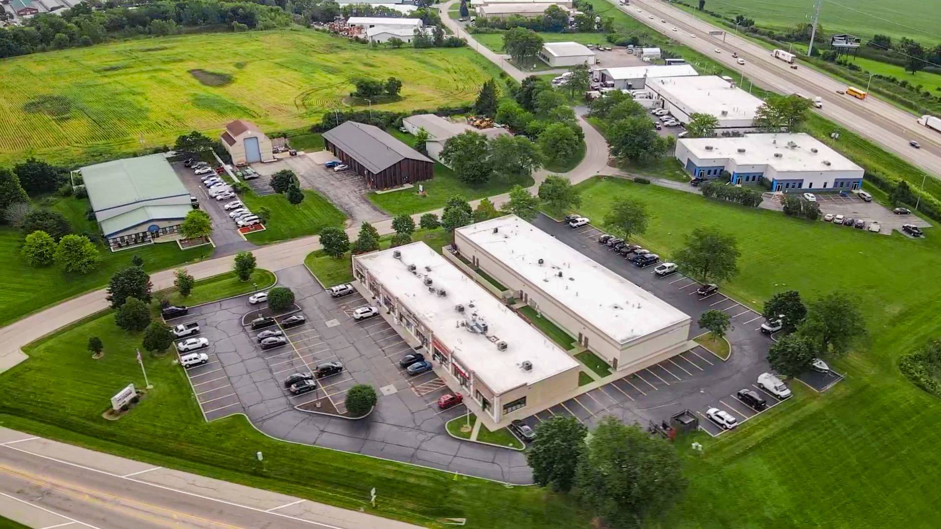 50 Industrial DR #114, Gilberts, IL 60136
