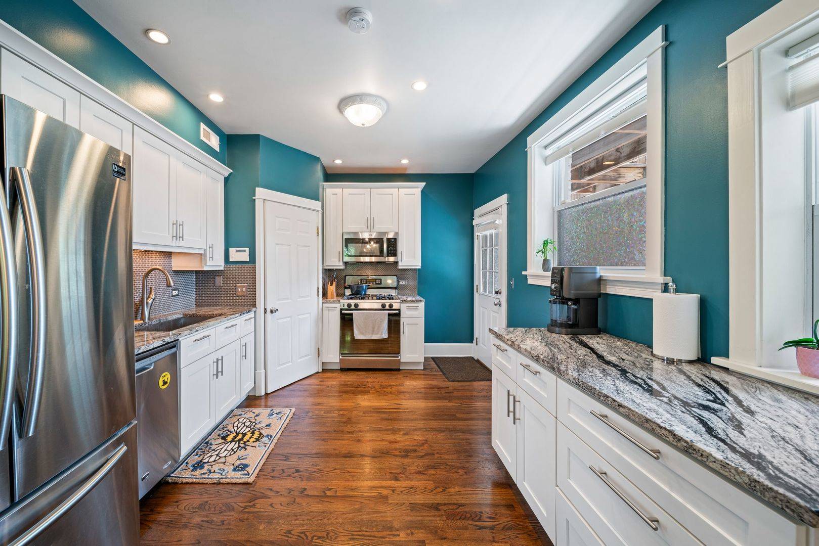 1114 Main ST #1W, Evanston, IL 60202