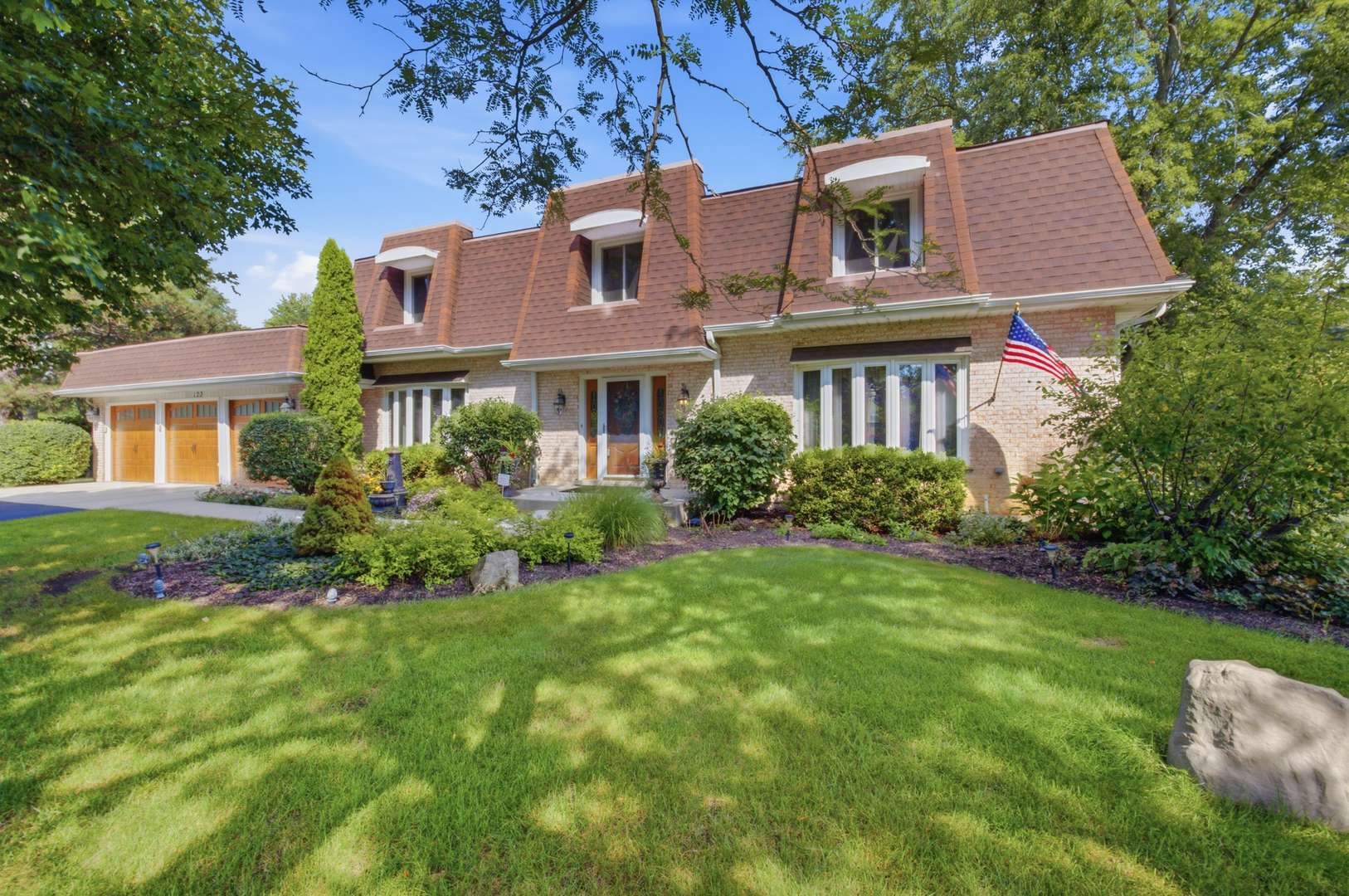 123 Rue Jardin AVE, Deer Park, IL 60010