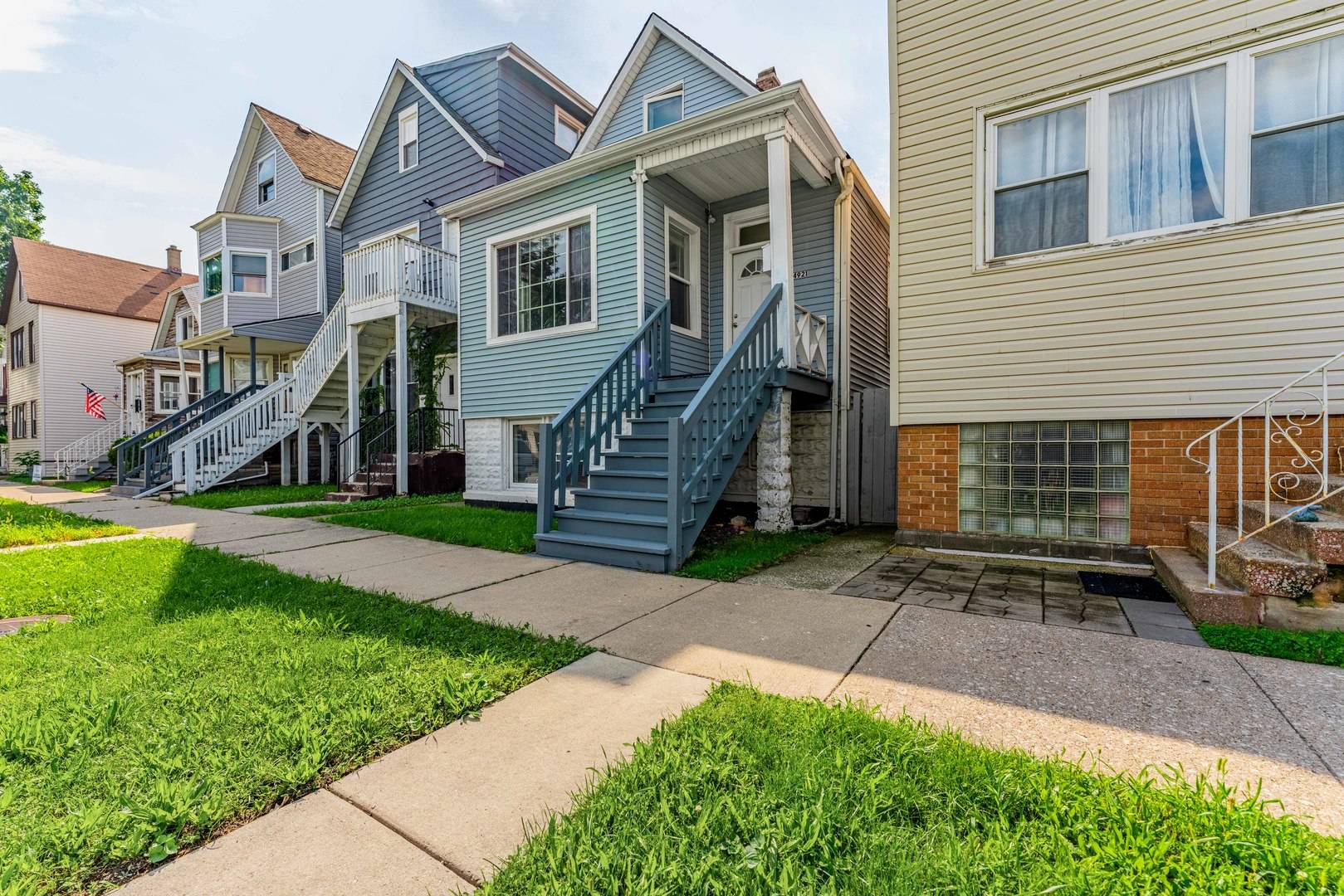 4921 W 28th PL, Cicero, IL 60804