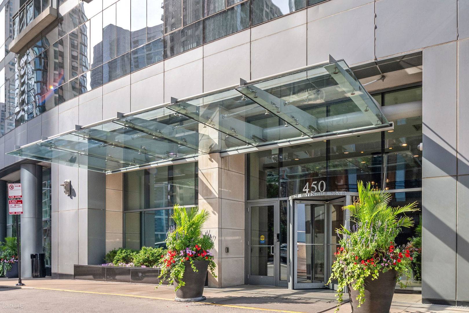 450 E Waterside DR #2911, Chicago, IL 60601