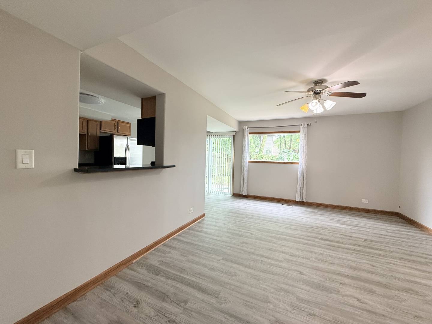 229 JUNIPER DR #229, Bolingbrook, IL 60440