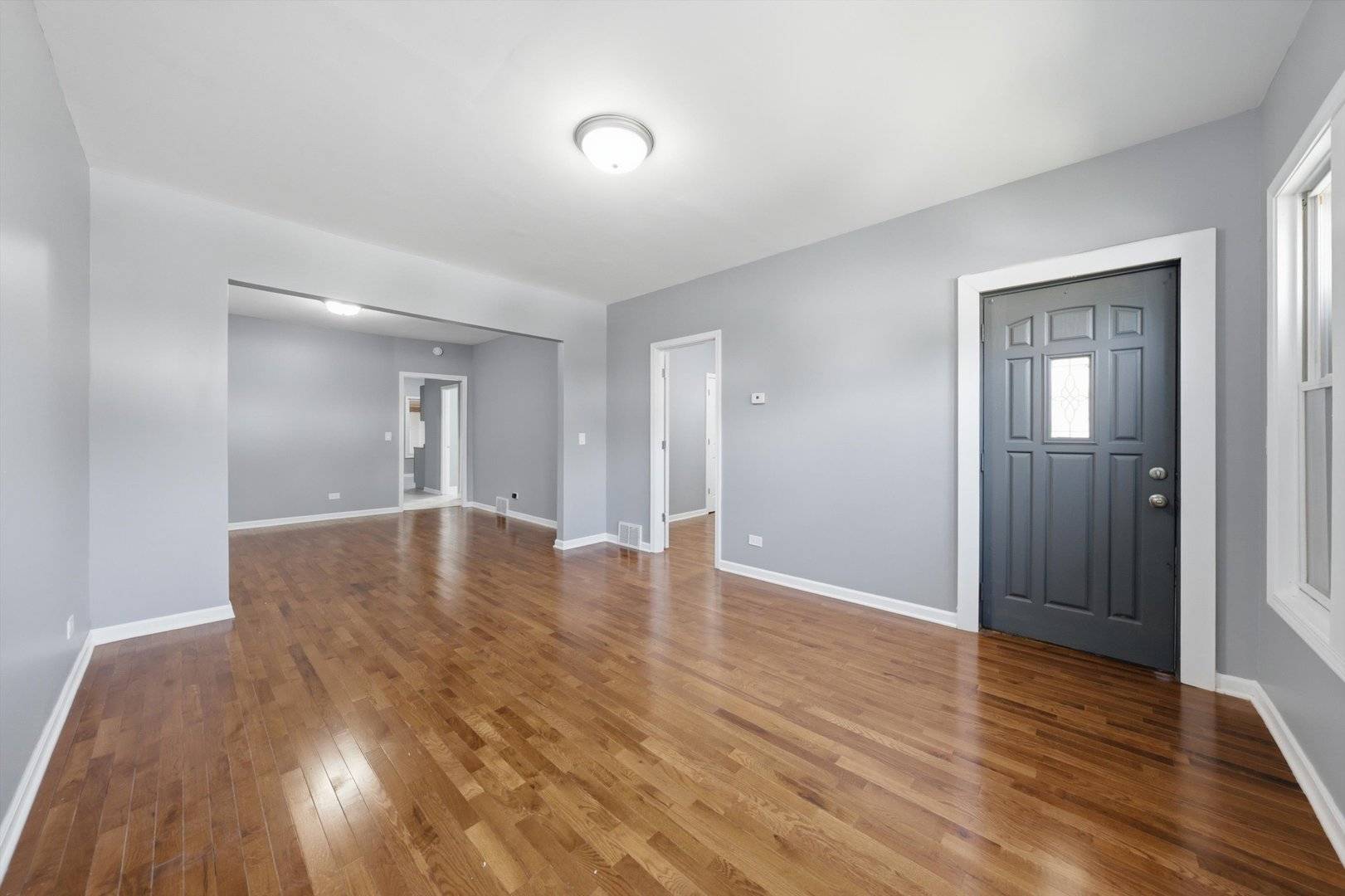 311 W 107th ST, Chicago, IL 60628