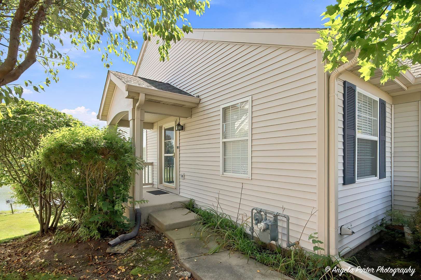 1229 E OAKWOOD DR #7-1, Fox Lake, IL 60020