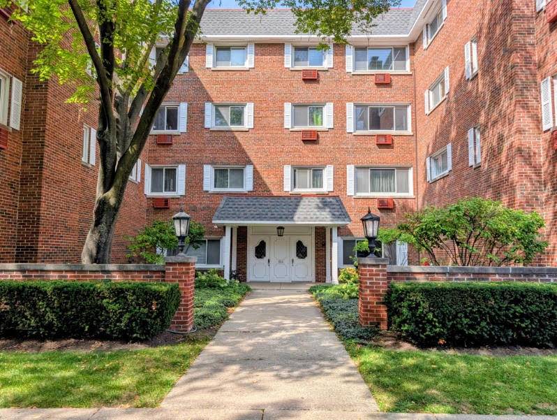 800 Washington BLVD #305, Oak Park, IL 60302