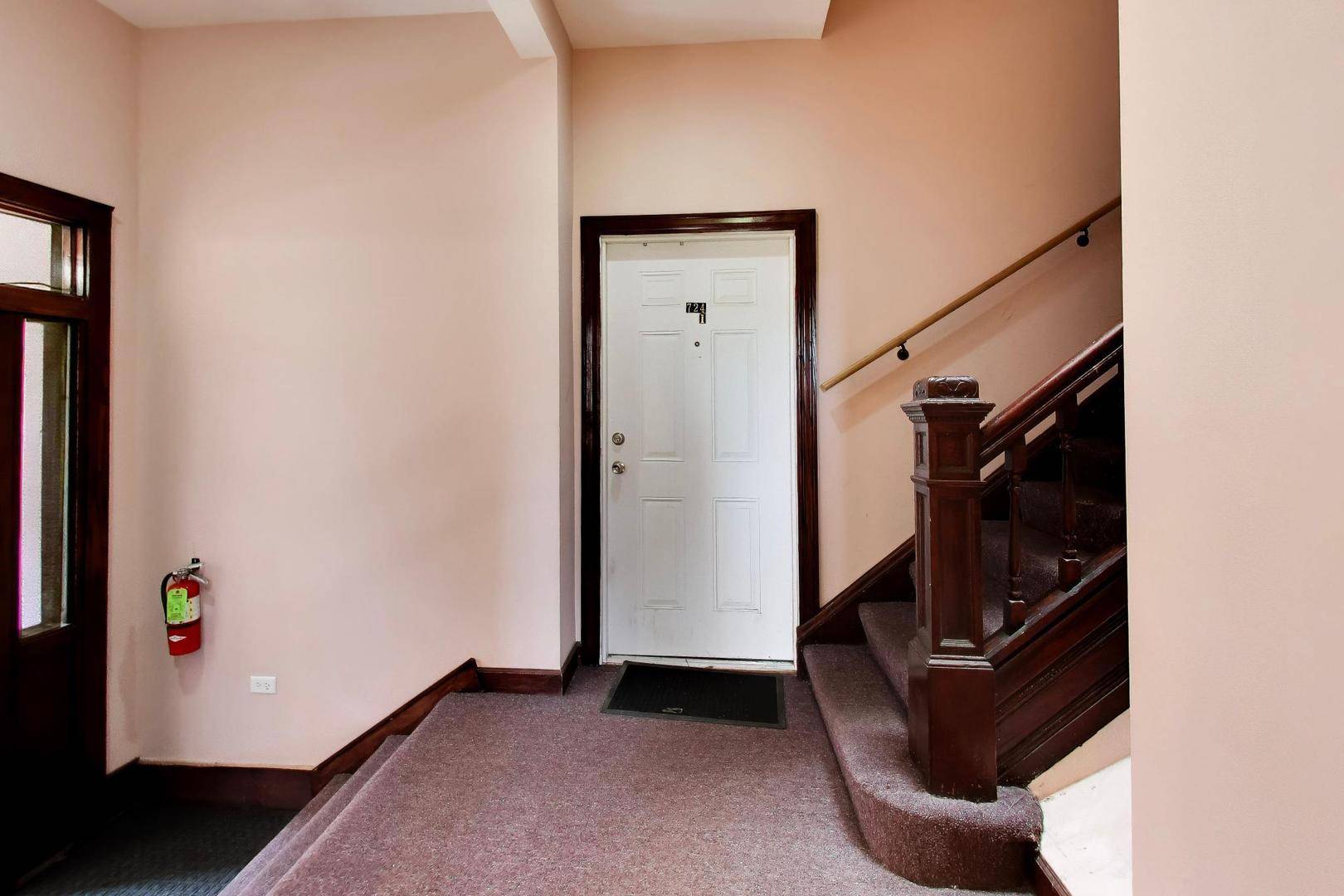724 E 50th PL, Chicago, IL 60615