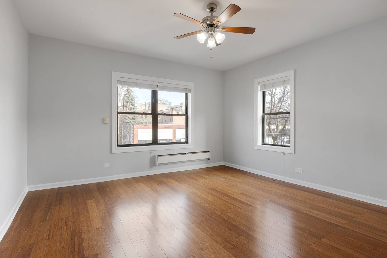 4555 N Malden ST #210, Chicago, IL 60640