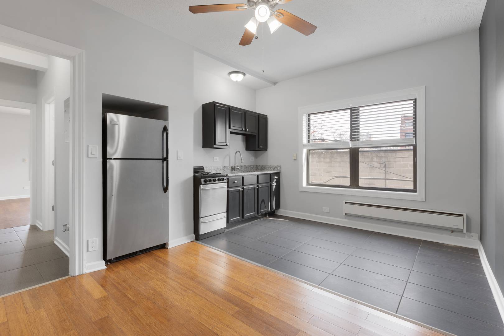4555 N Malden ST #210, Chicago, IL 60640