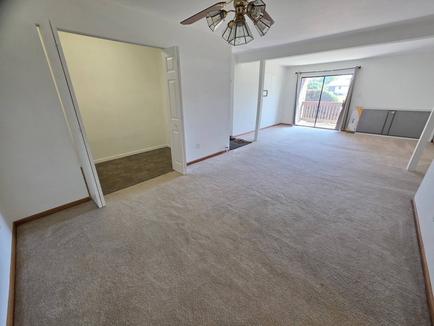 801 Brook DR #3, Streamwood, IL 60107