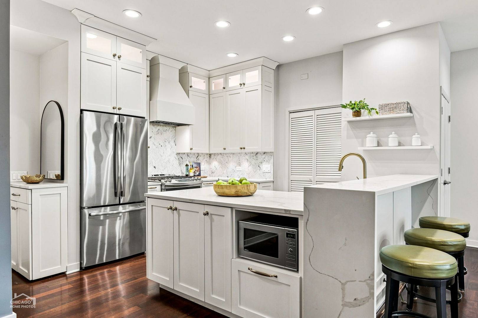 808 N Greenview AVE #2B, Chicago, IL 60642