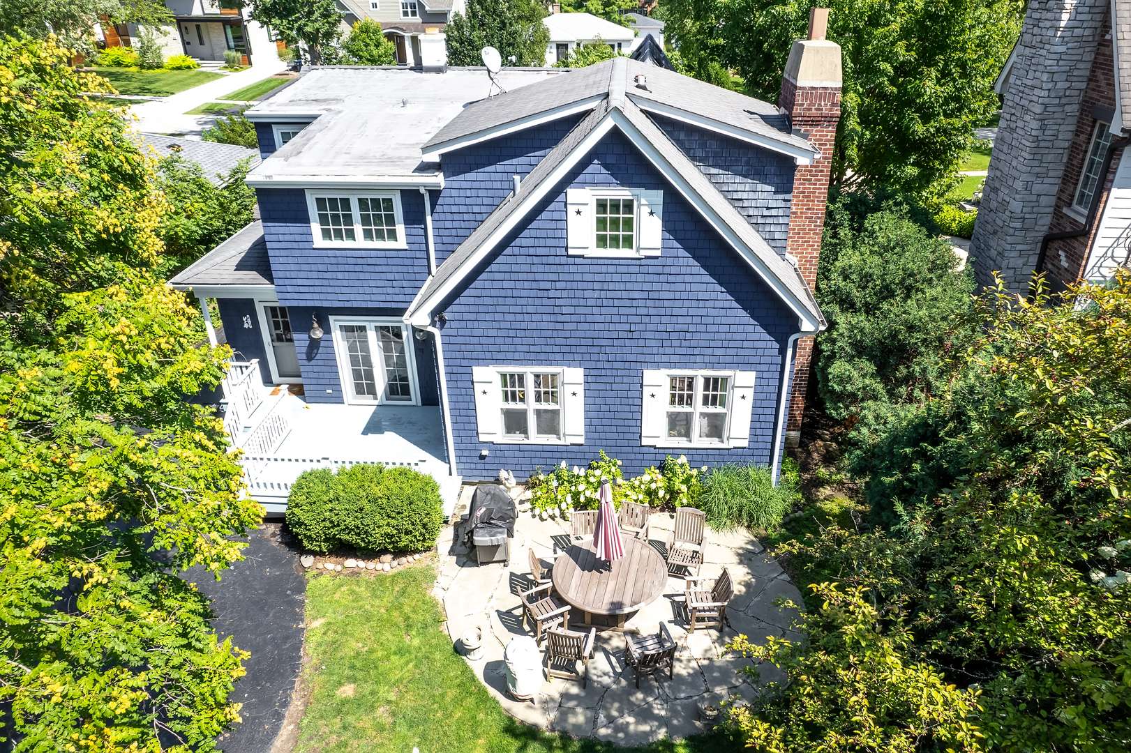 22 Arthur AVE, Clarendon Hills, IL 60514