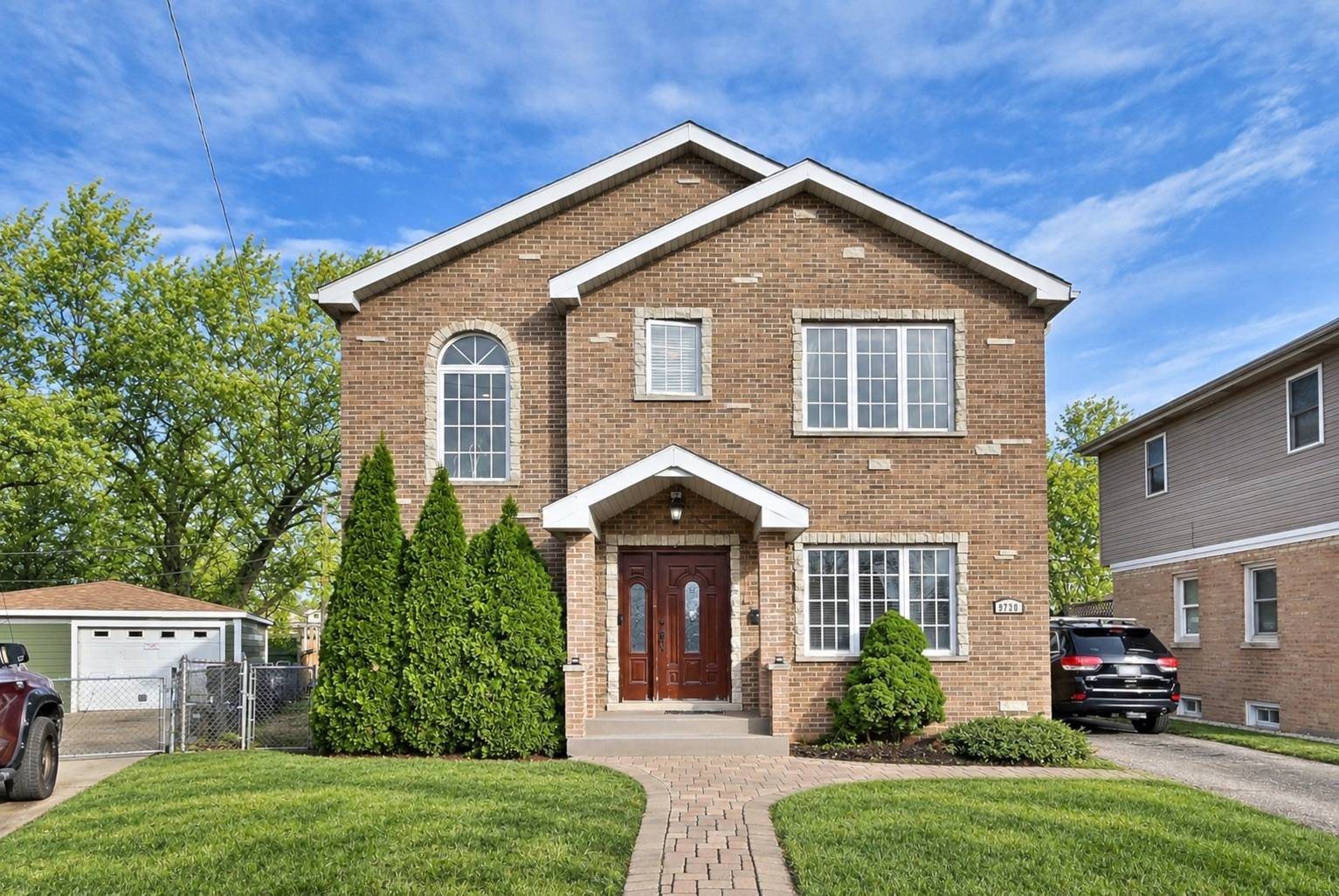 9730 Reeves CT, Franklin Park, IL 60131