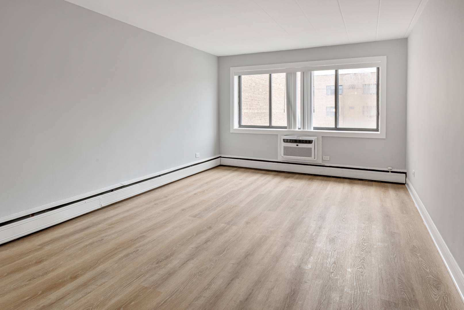 6012 N Kenmore AVE #4F, Chicago, IL 60660