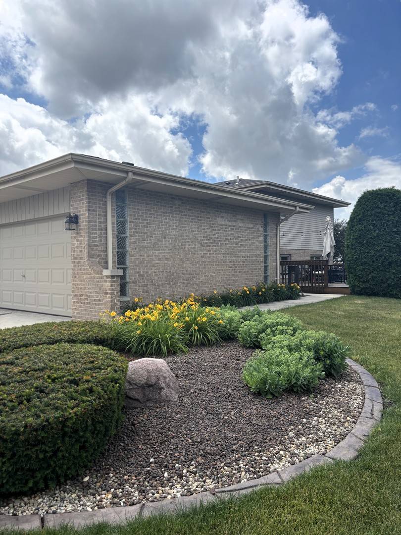 17002 Ozark AVE, Tinley Park, IL 60477