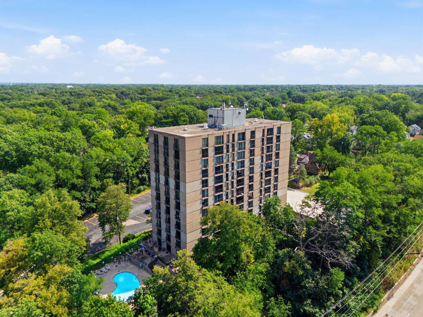 1800 7TH ST #2A, East Moline, IL 61244