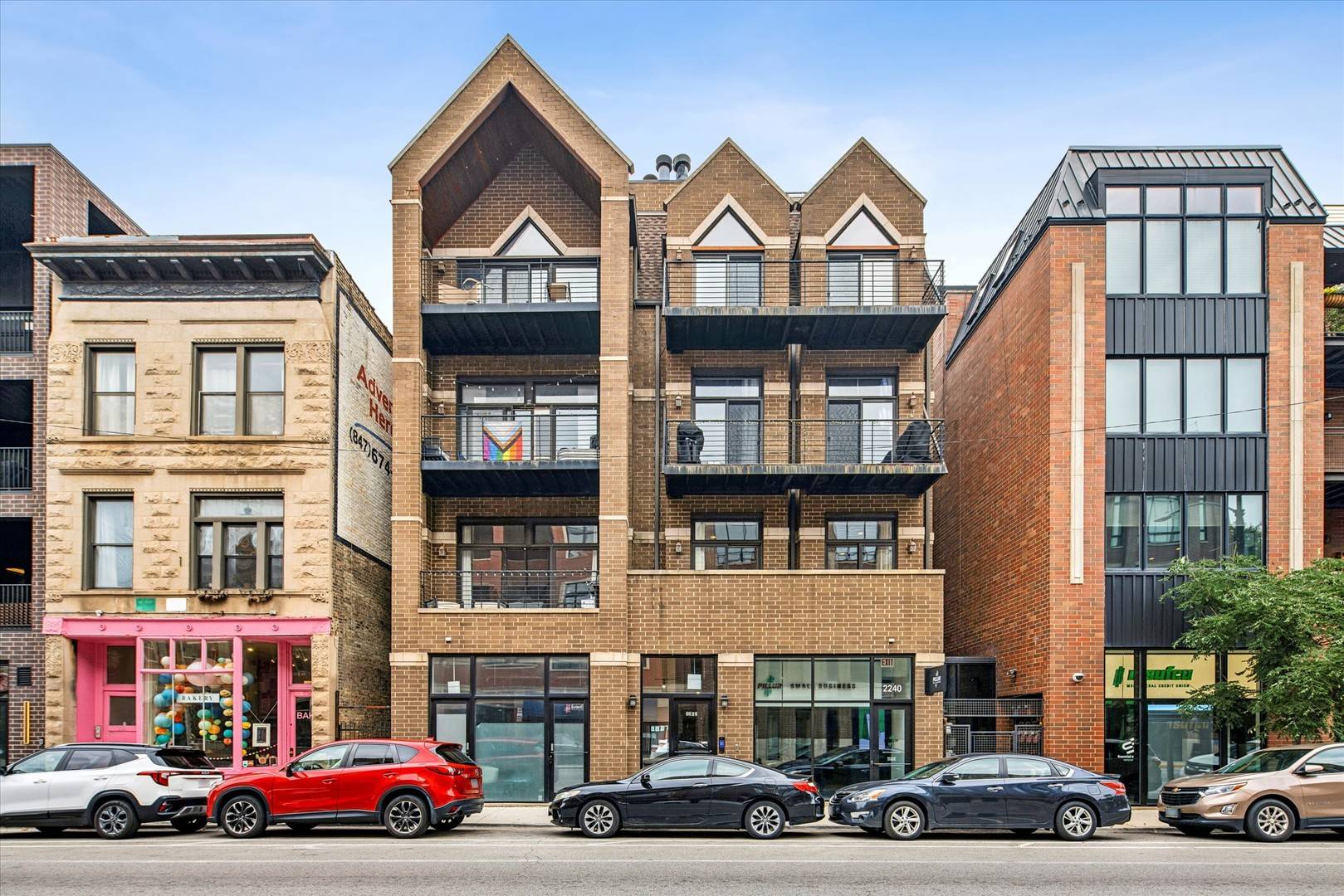 2240 W North AVE #2E, Chicago, IL 60647