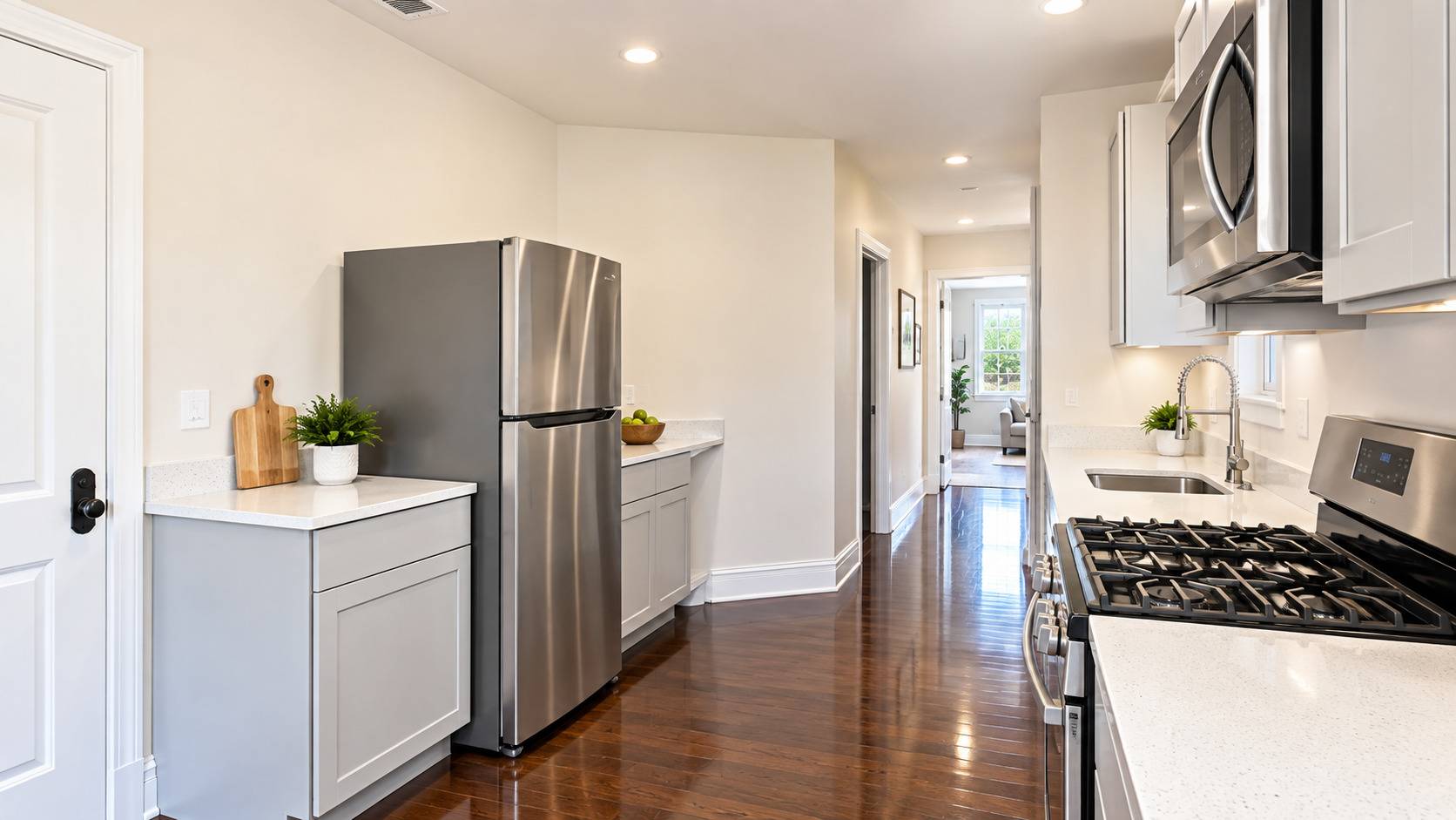 2169 N Milwaukee AVE #3, Chicago, IL 60647