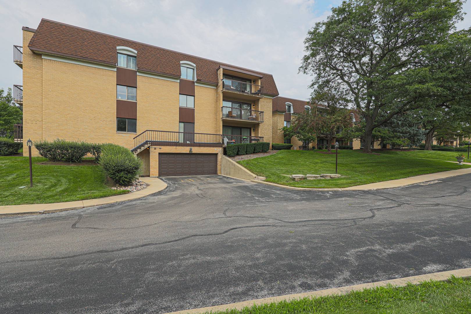1105 N MILL ST #219, Naperville, IL 60563