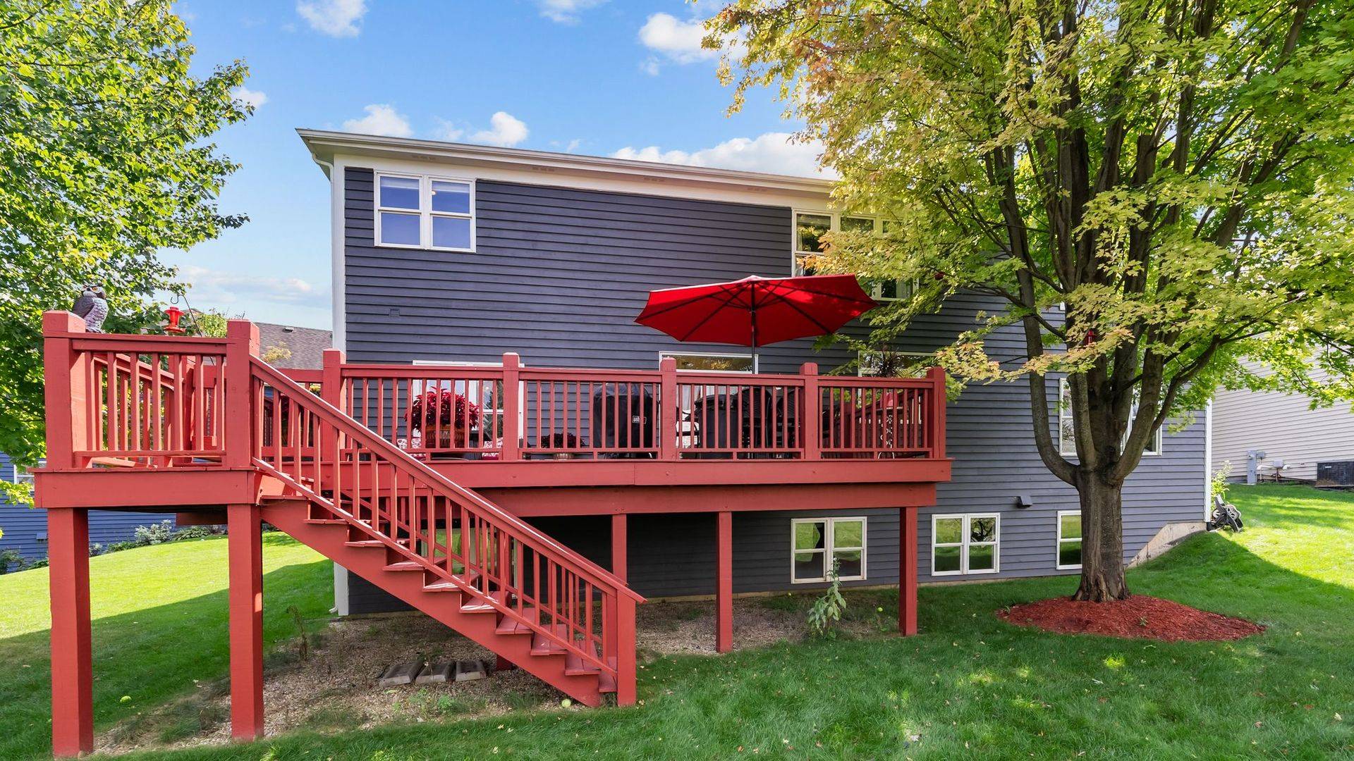 503 Barton Creek DR, Lake In The Hills, IL 60156