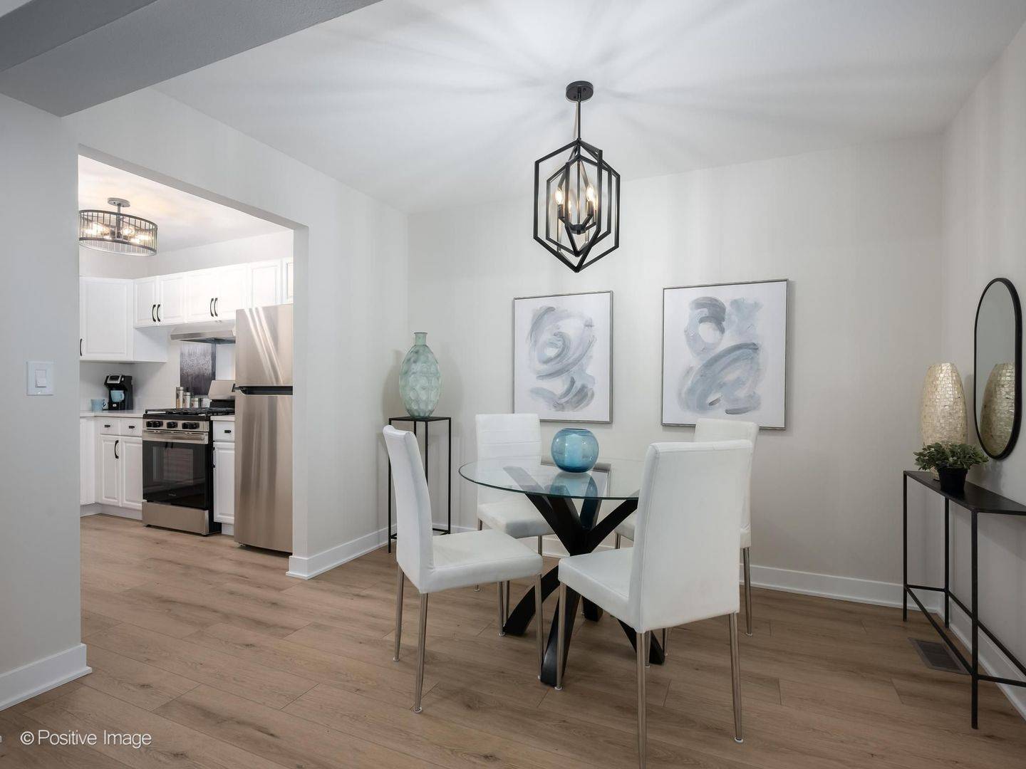 1751 Sussex WALK #D, Hoffman Estates, IL 60169