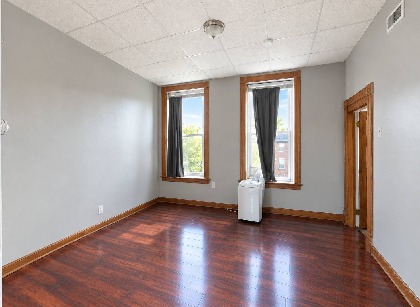 1854 S Ashland AVE #2R, Chicago, IL 60608